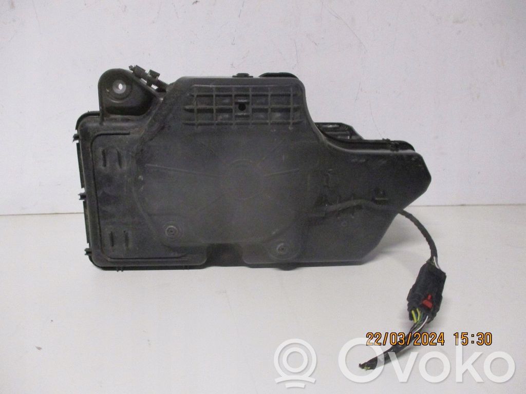 Ford Focus AdBlue skysčio bakelis 