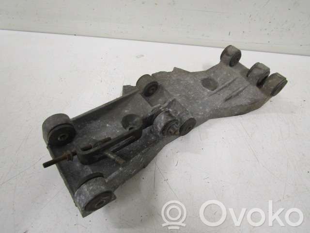 Volvo 740 Generator/alternator bracket 