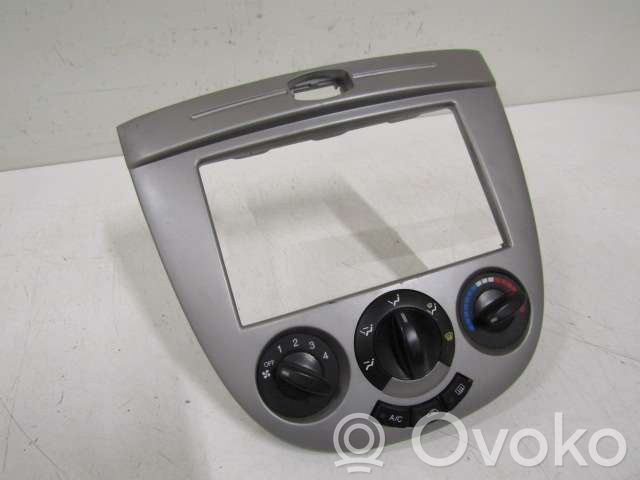 Chevrolet Nubira Unitate control climatizare 
