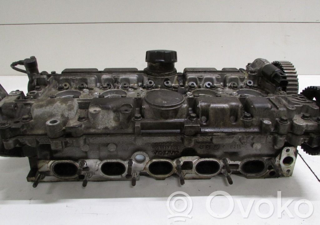 Volvo V70 Engine head 