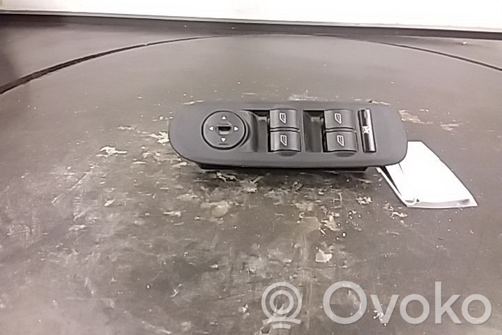 Electric window control switch   6M2T14A132AD