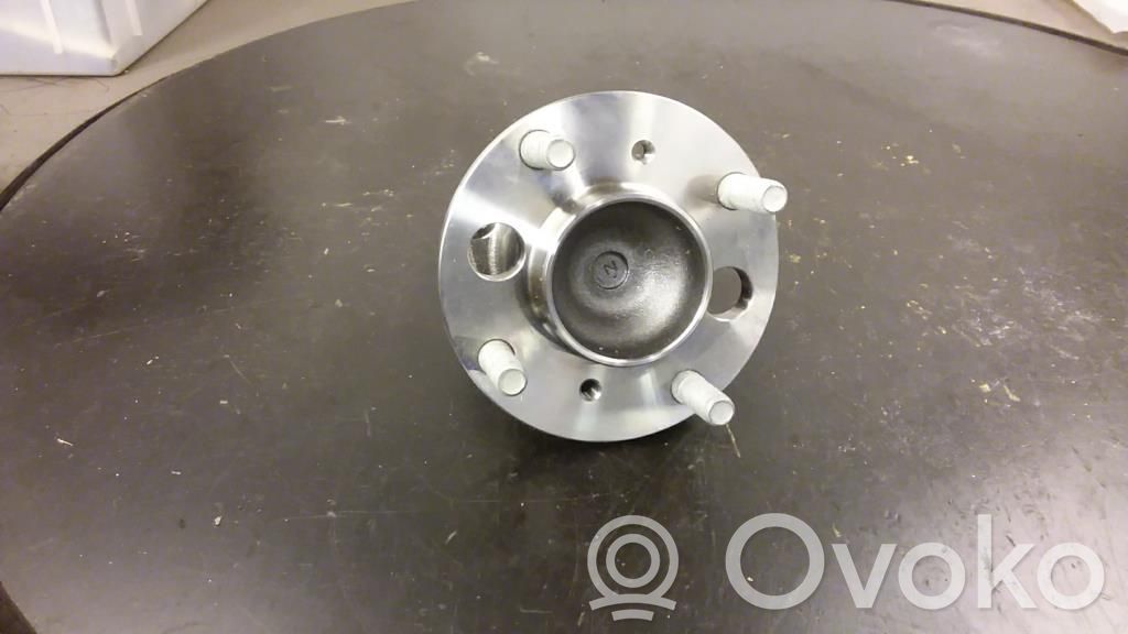 Ford Fiesta Cubo de rueda trasera 