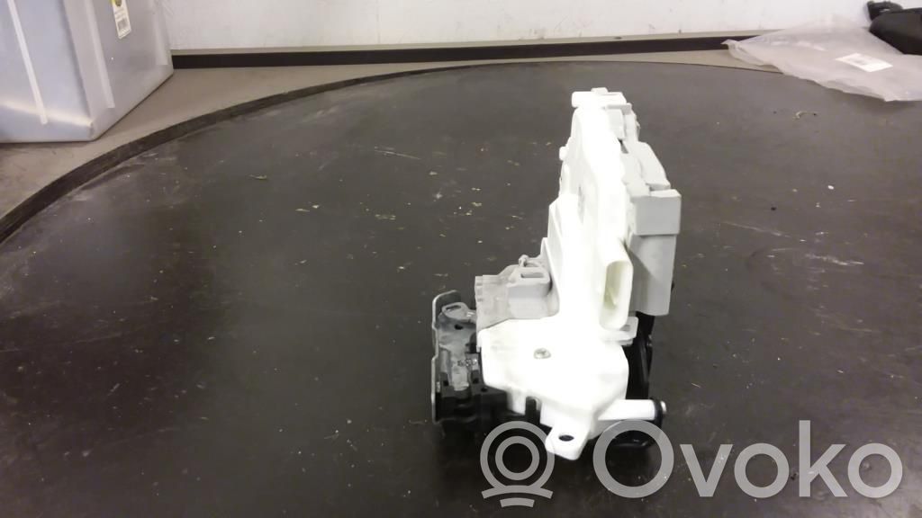 Central locking motor   JA68X1837016C