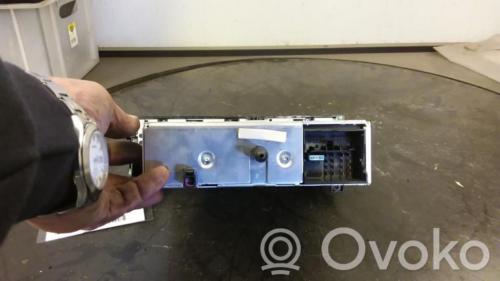 GPS navigation control unit/module   6512925816701
