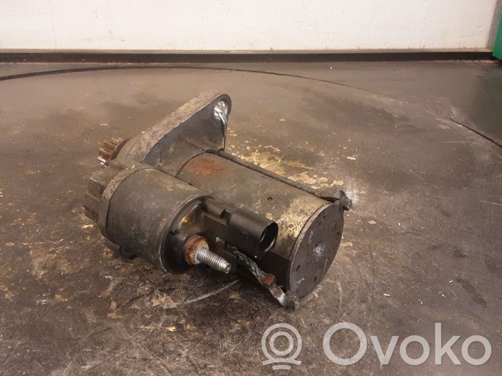 Motor de arranque   0AM911023K