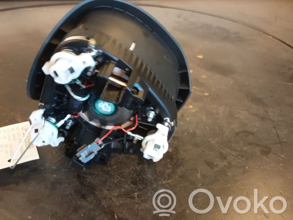 Opel Crossland X Passenger airbag 
