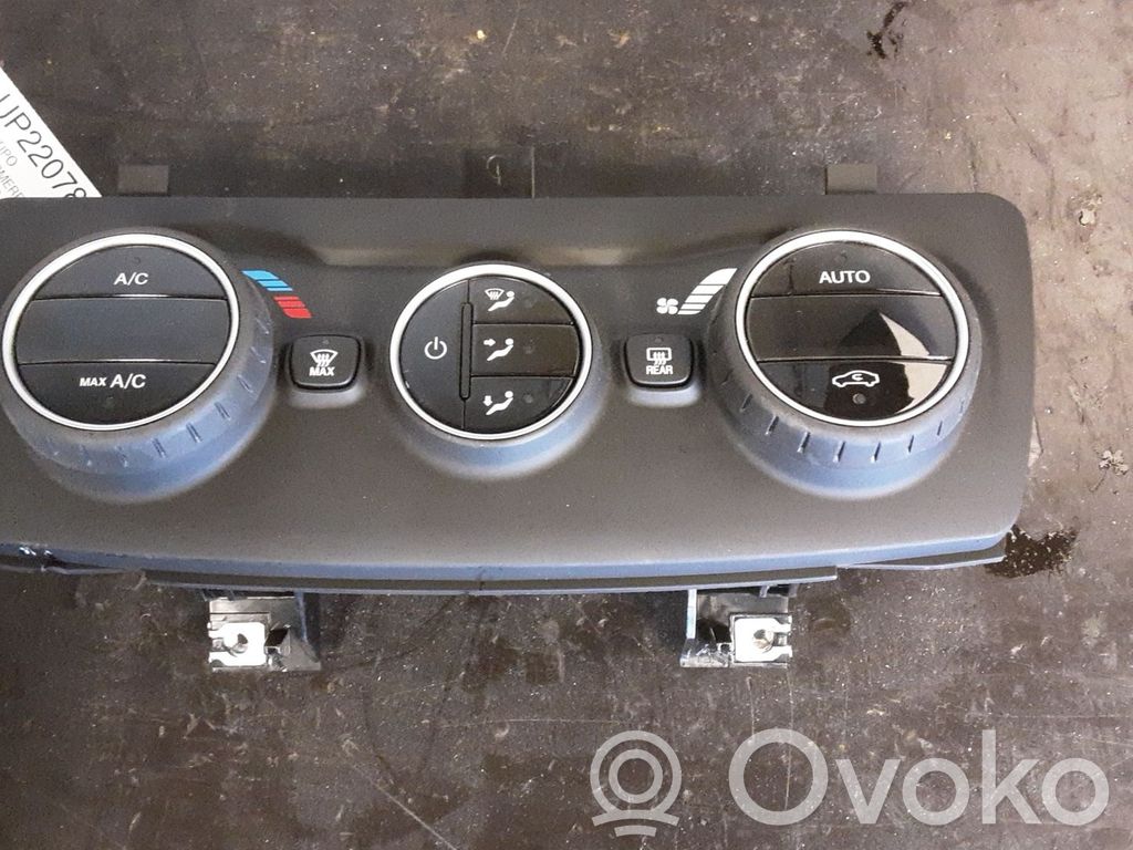 Climate control unit   735713374