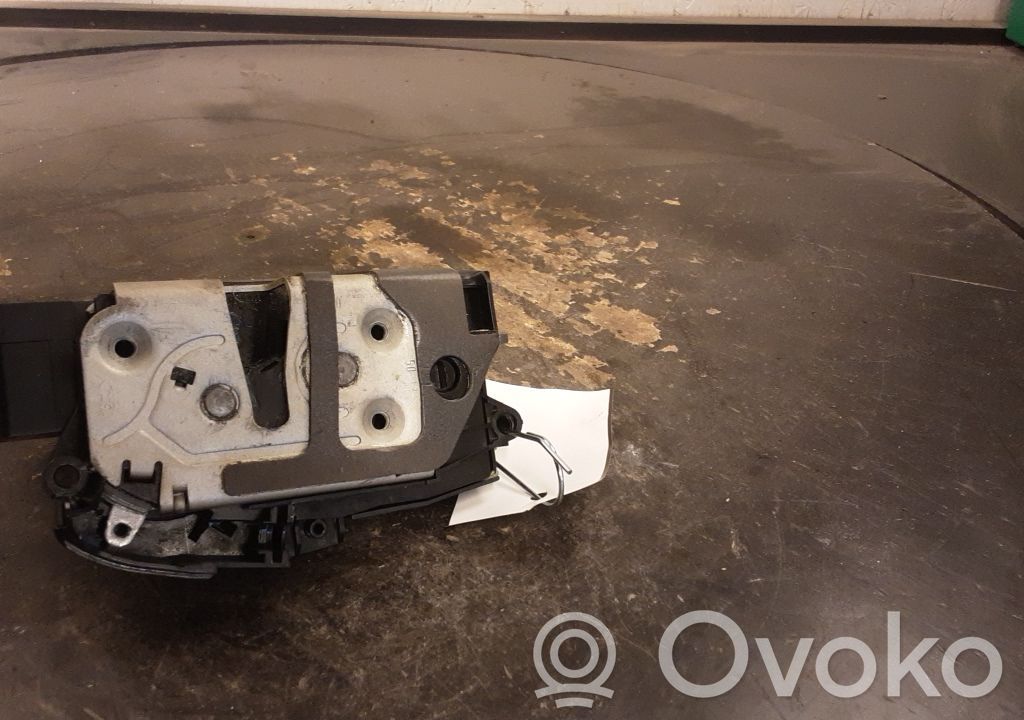 Central locking motor   1846679