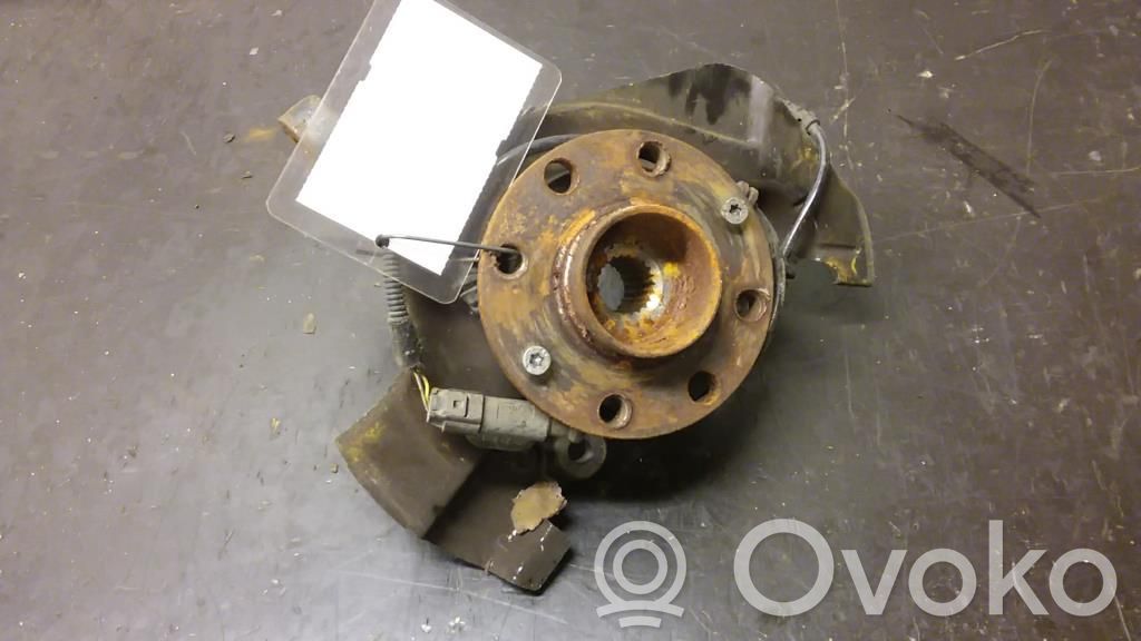 Front wheel hub spindle knuckle   13388768