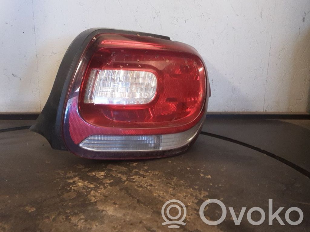 Rear/tail lights   9676973380