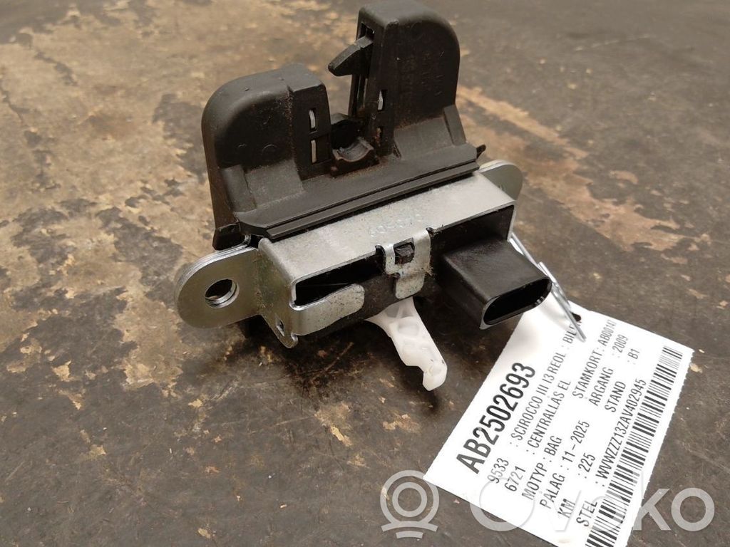 Central locking motor   1K8827505B