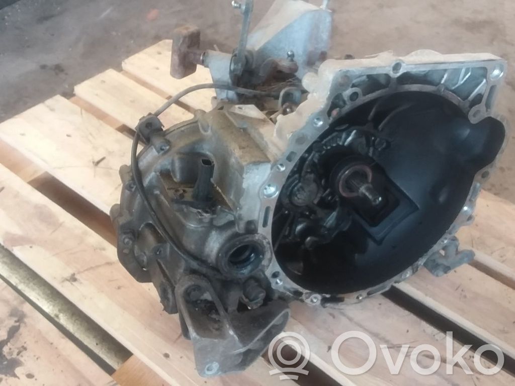 Mazda 2 5 Gang Schaltgetriebe 