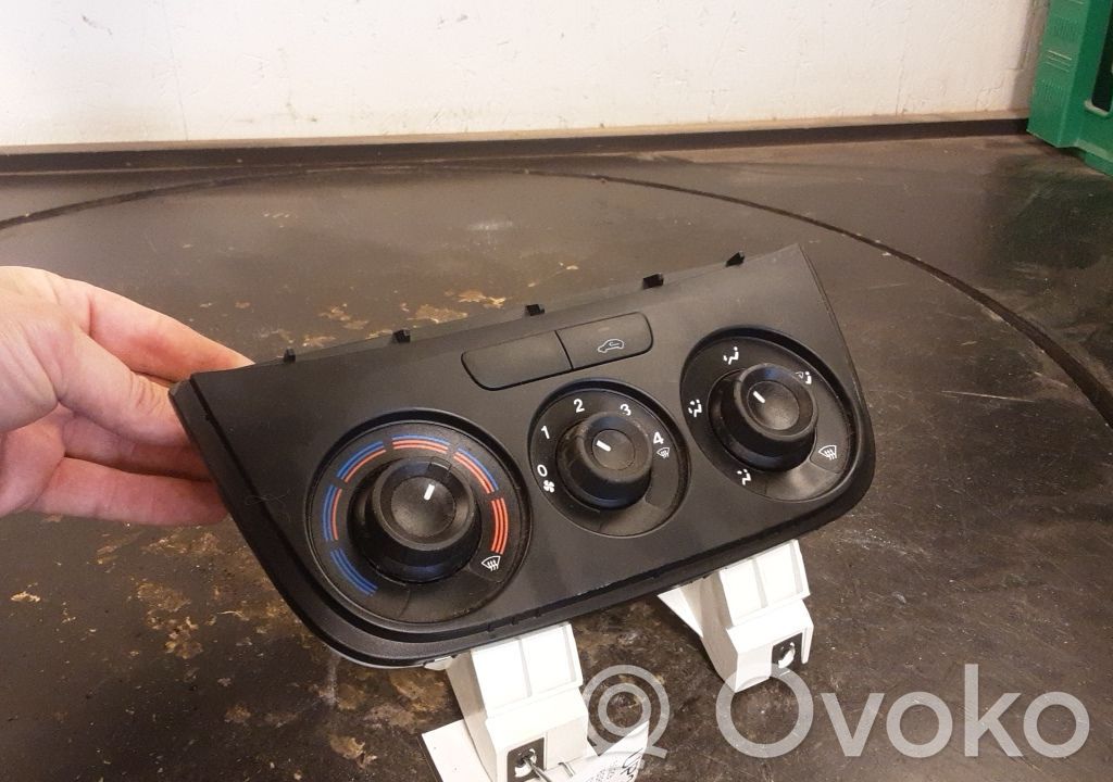 Climate control unit   95510960,735498666