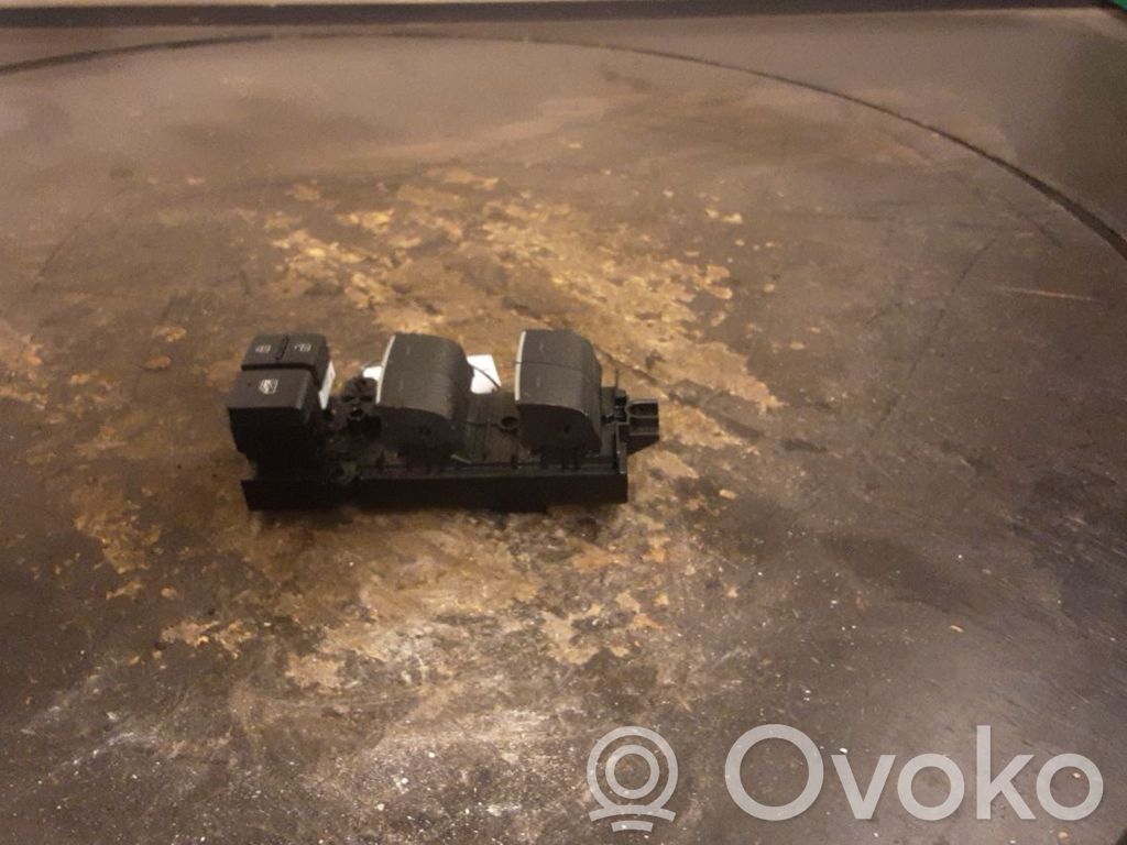Toyota Corolla E210 E21 Electric window control switch 