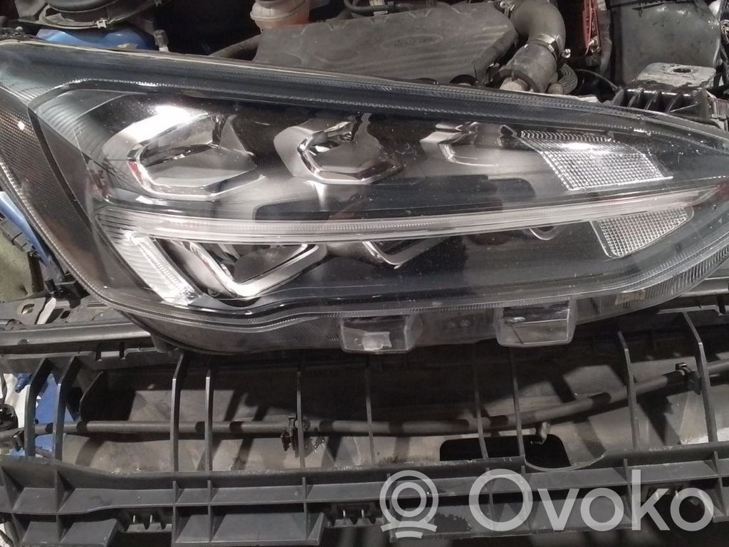 Ford Focus Phare frontale 