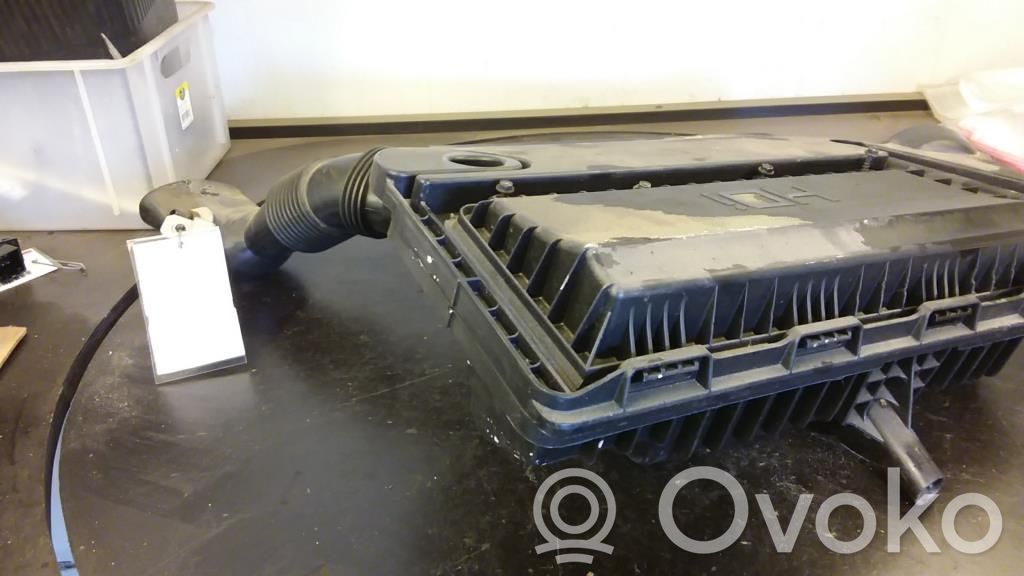 Peugeot Bipper Obudowa filtra powietrza 