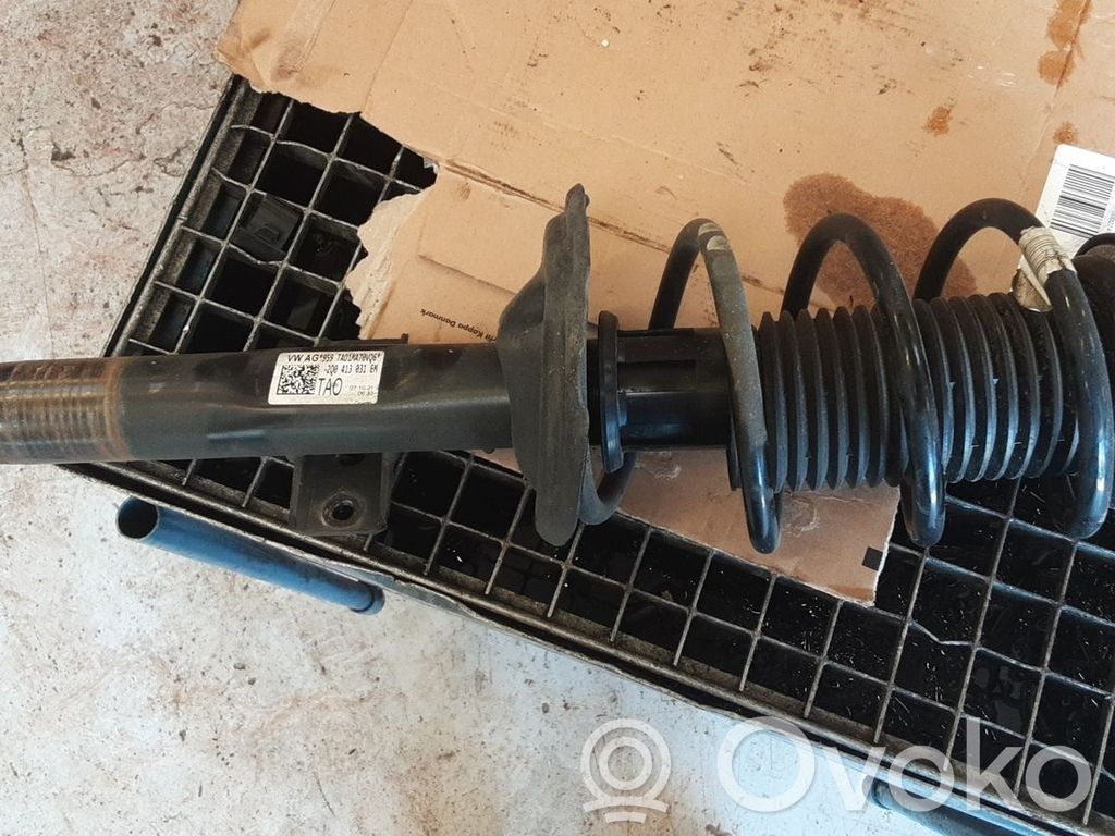 Volkswagen Taigo Ansamblu amortizor cu arc față 