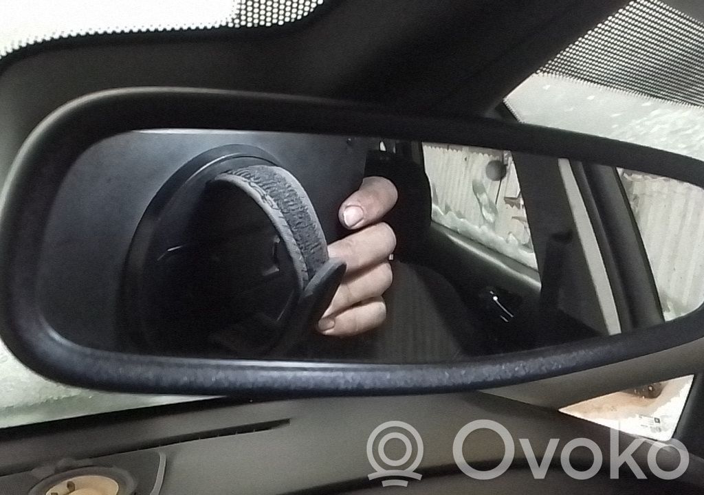 Espejo retrovisor (interior)