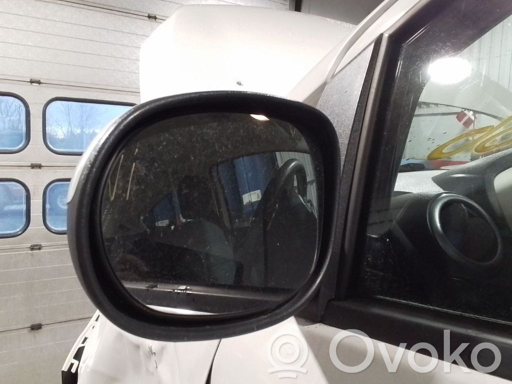 Ford Ka Elektryczne lusterko boczne drzwi przednich 