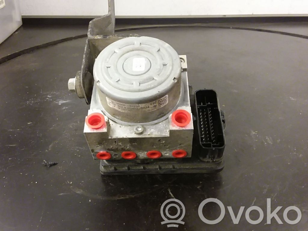 Bomba de ABS   58900B4800