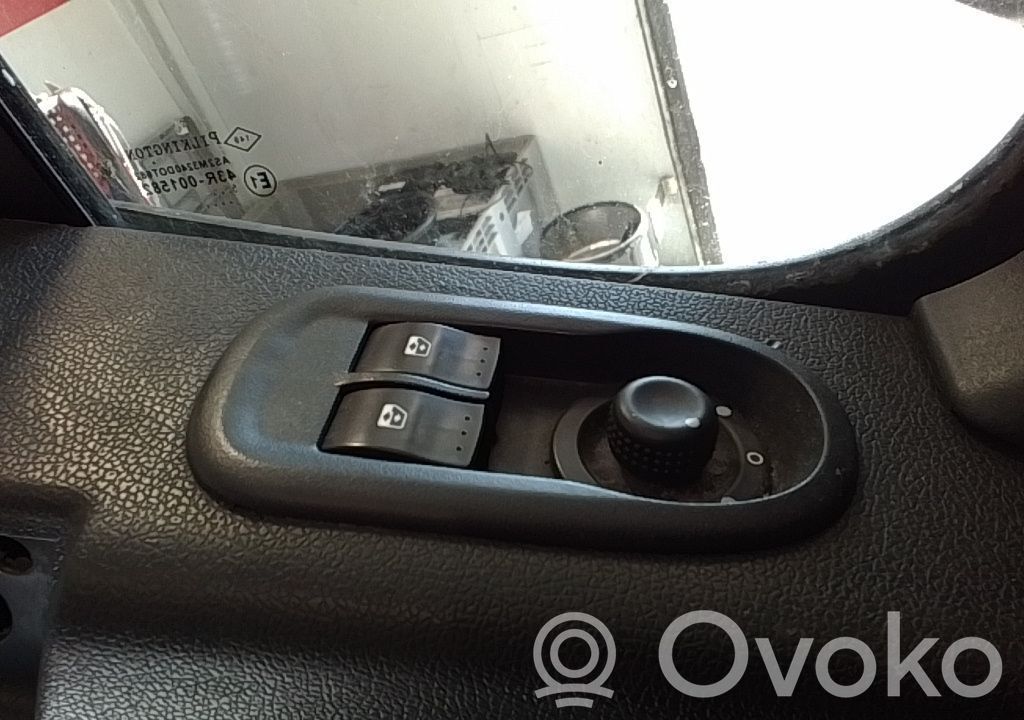Electric window control switch   2556100Q0F