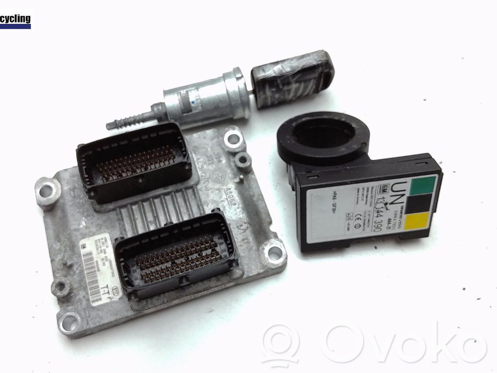 Opel Meriva A Engine control unit/module 