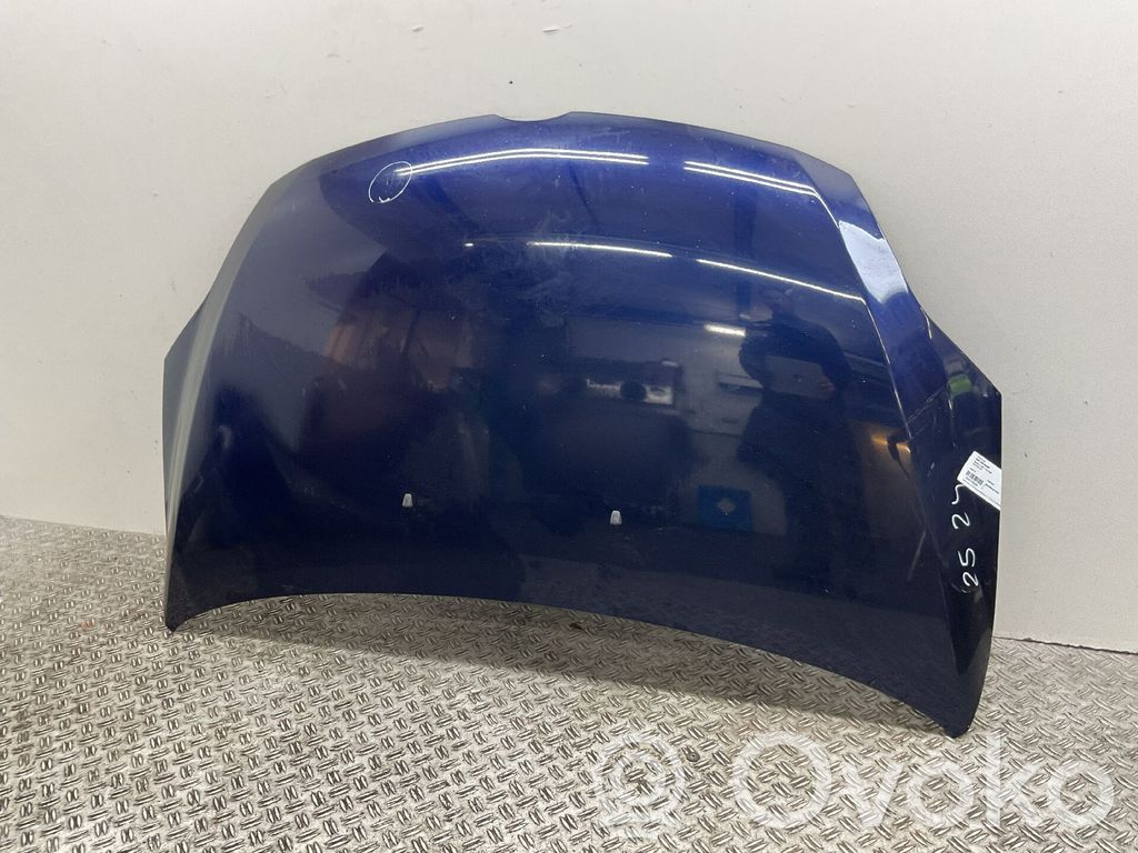 Mazda 5 Dzinēja pārsegs (vāks) 