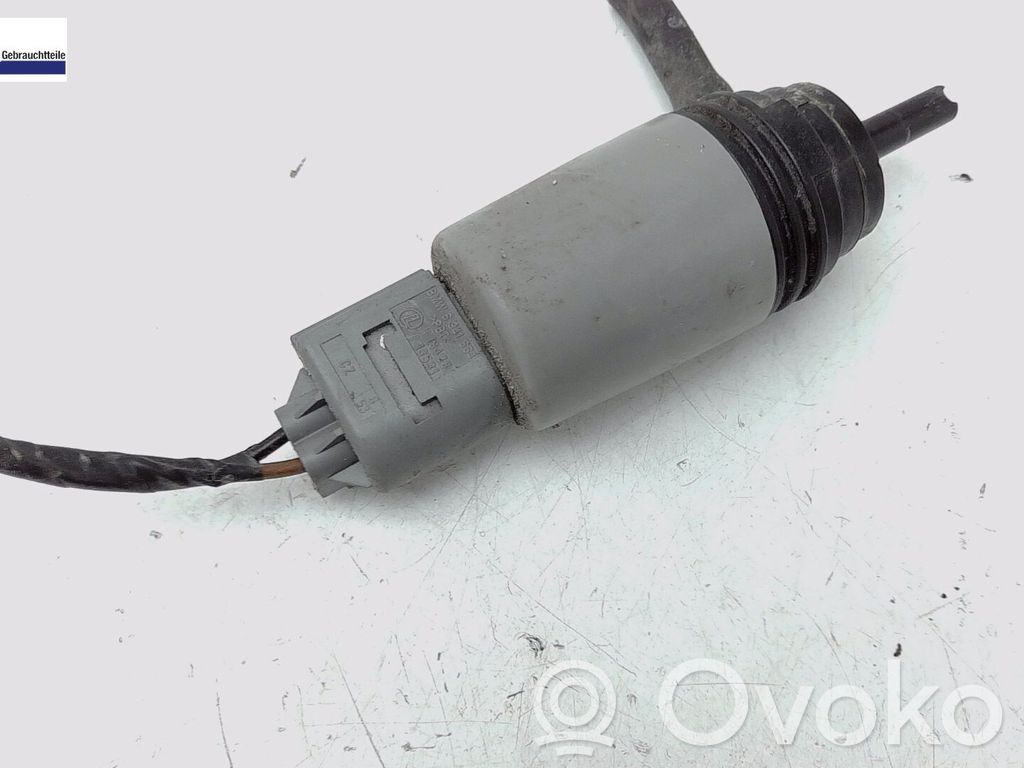 Windscreen/windshield washer pump   67127302589,67128377612