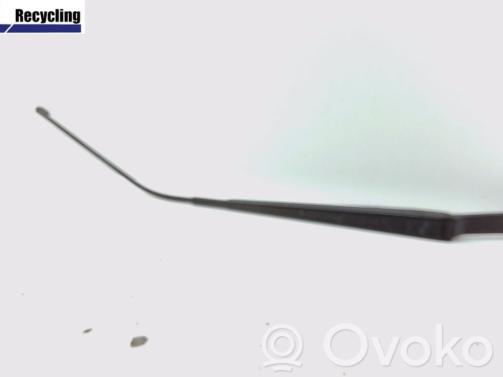 Mazda 2 Front wiper blade arm 