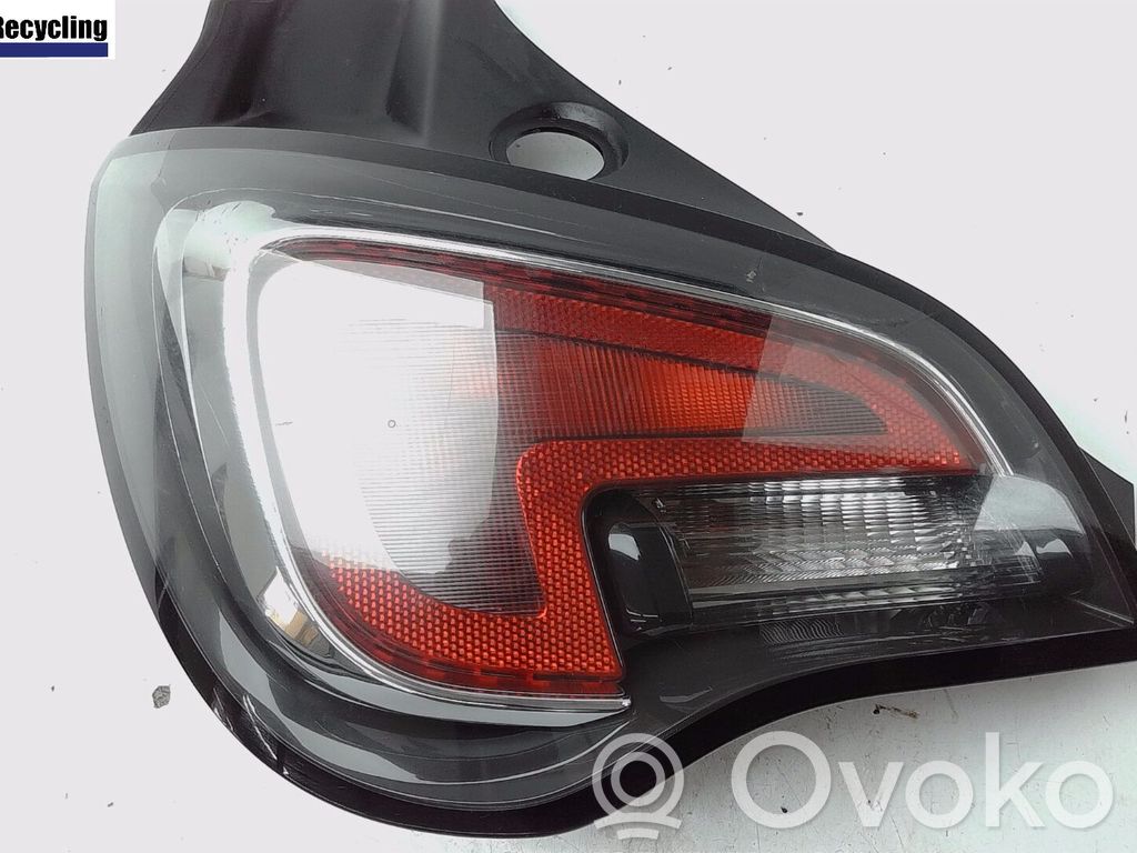 Opel Adam Lampa tylna 