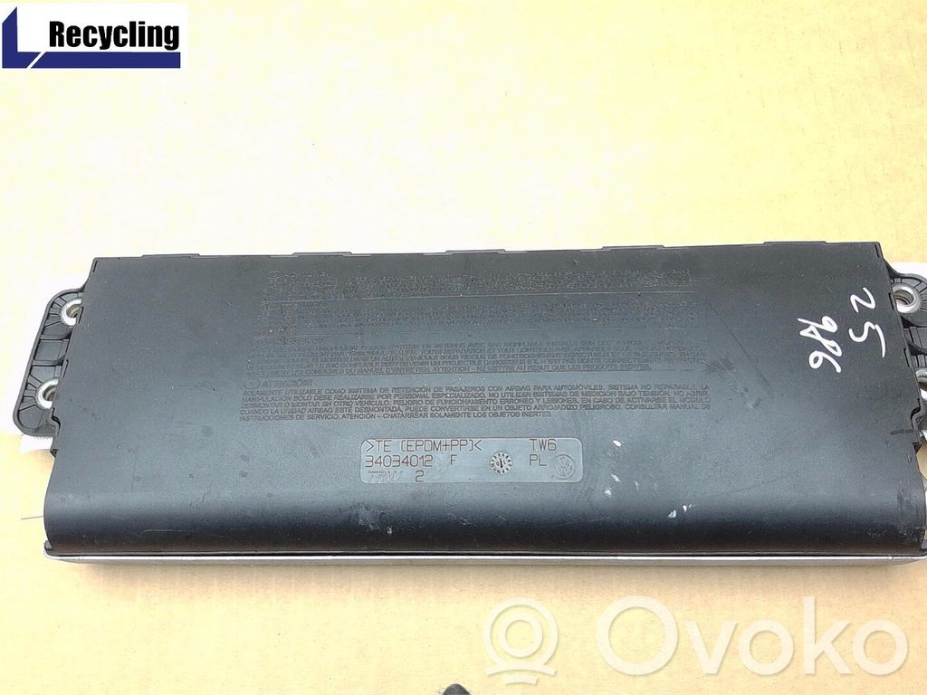 Volkswagen Golf VI Muu keskikonsolin (tunnelimalli) elementti 