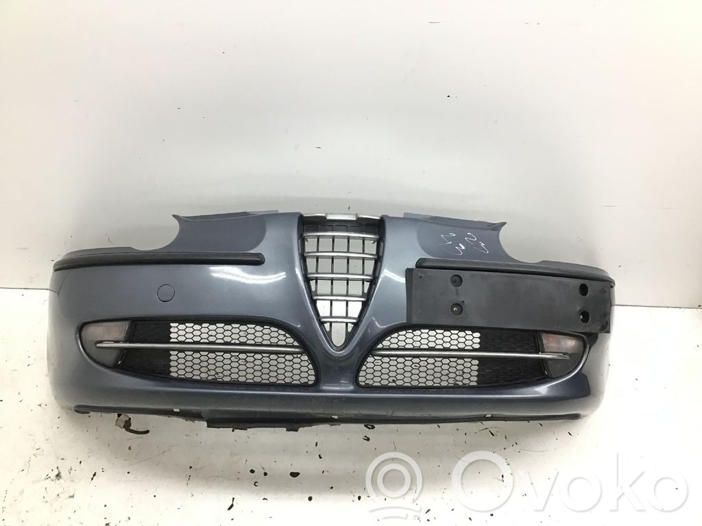 Alfa Romeo 147 Bară față 