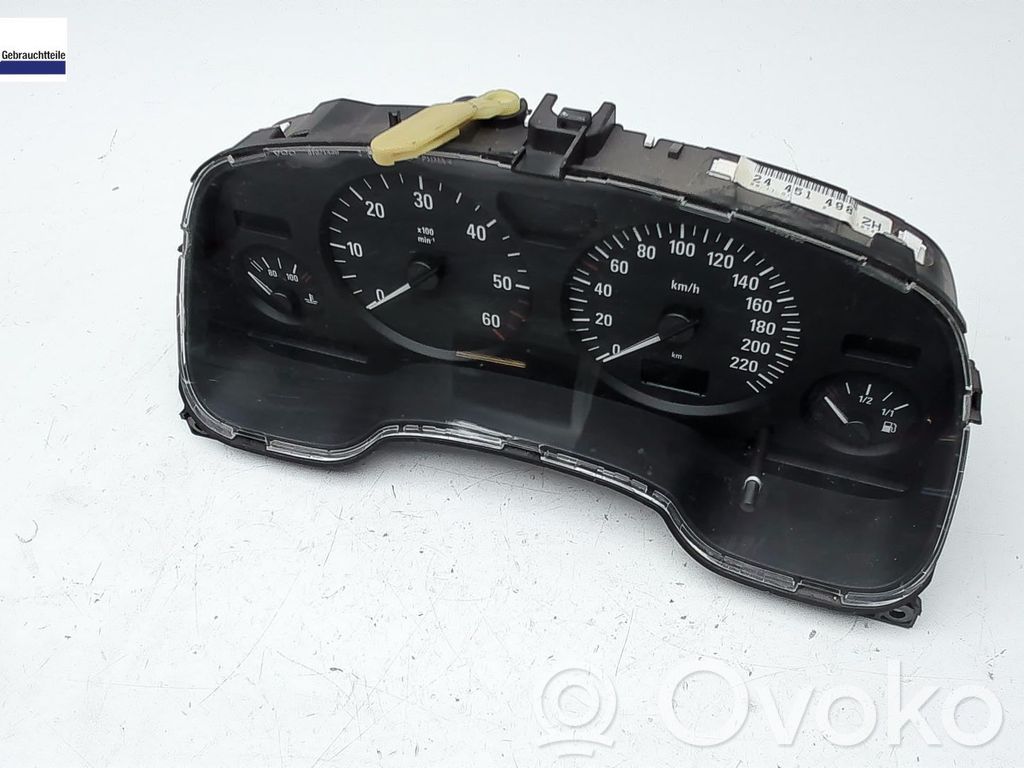 Opel Astra G Tachometer 