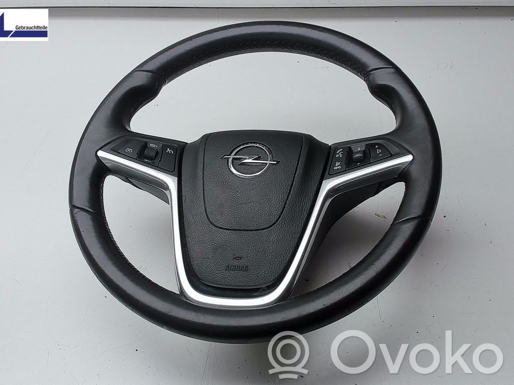 Opel Insignia A Ohjauspyörä 