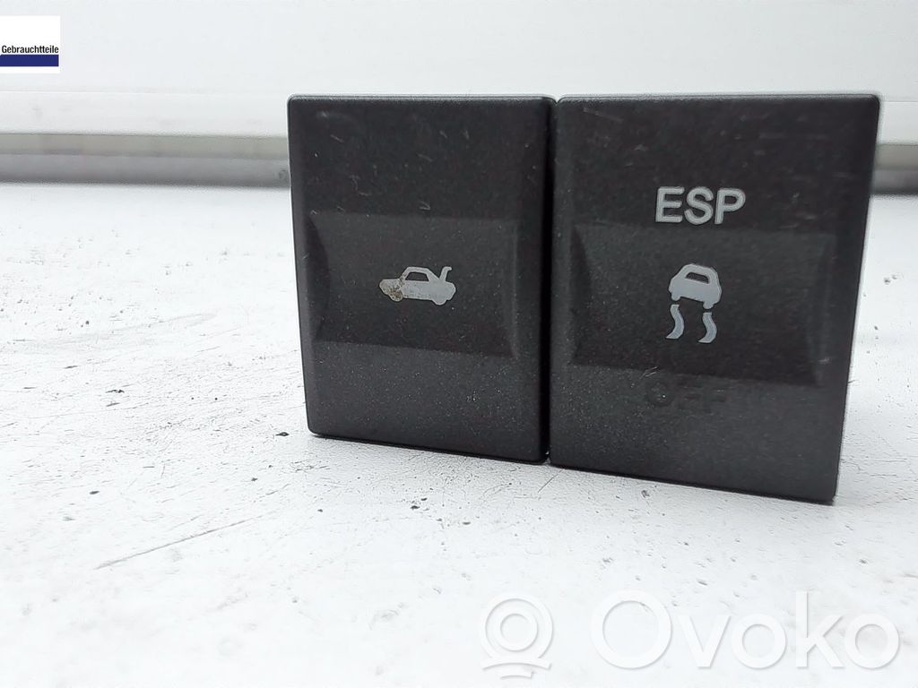 Ford Mondeo Mk III ESP (stability program) switch 