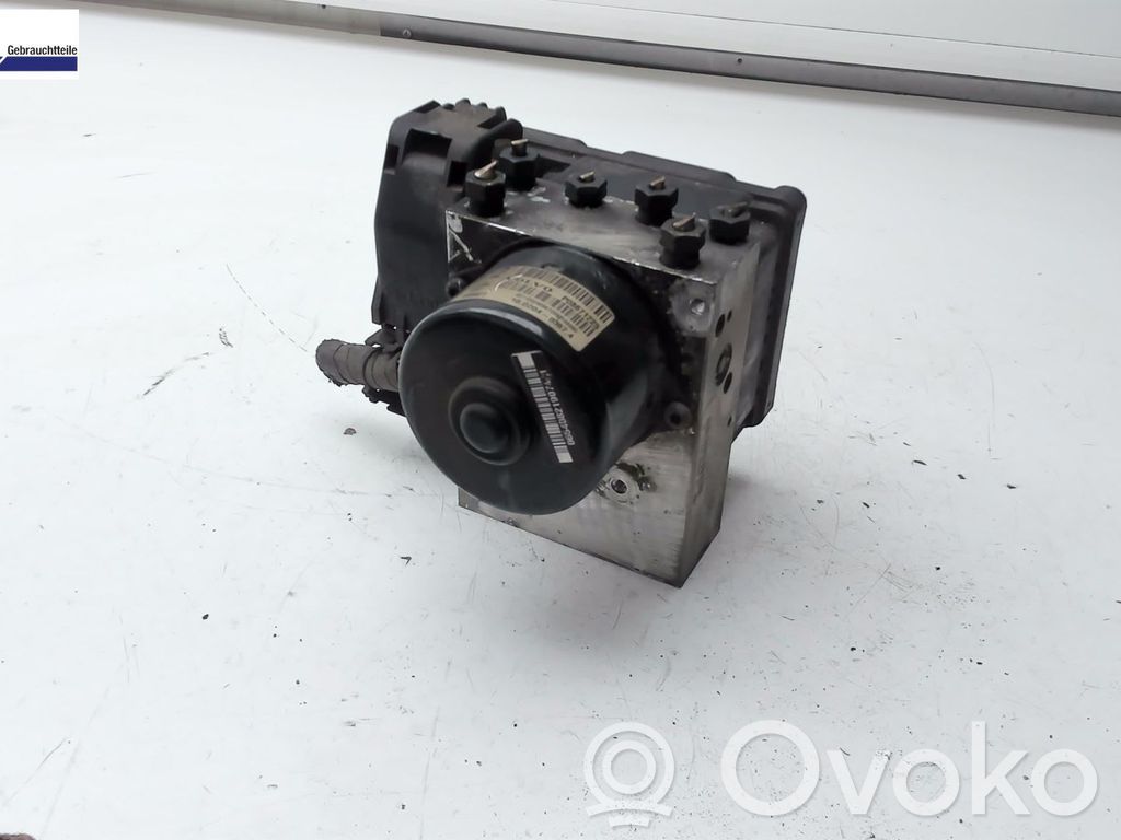 Volvo V70 Bomba de ABS 