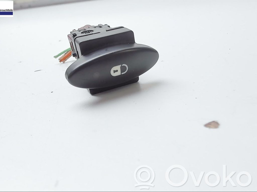 Citroen C5 Central locking switch button 
