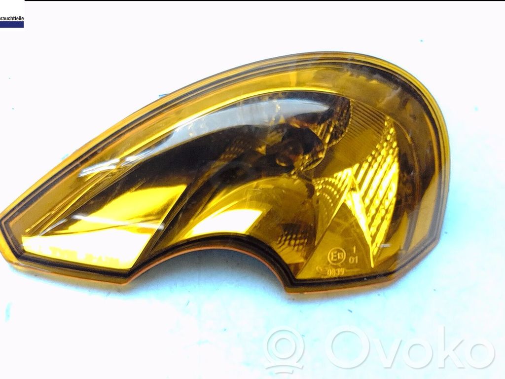 Front indicator light   8200267913