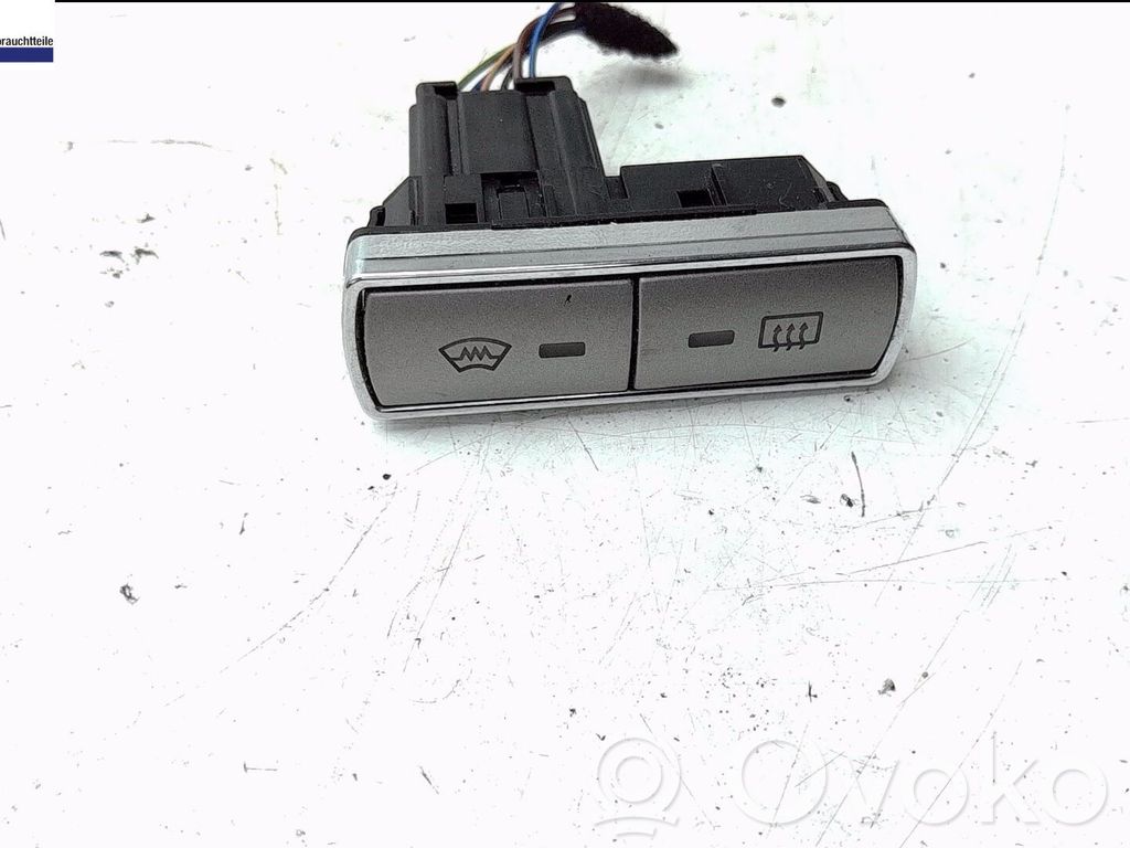 Other switches/knobs/shifts   1557012,1499648