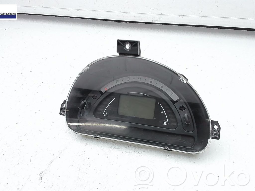 Tachometer   6104LW