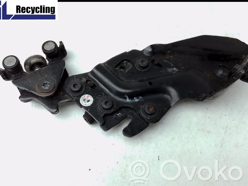 Sliding door upper roller guide/hinge   1903535,1810663