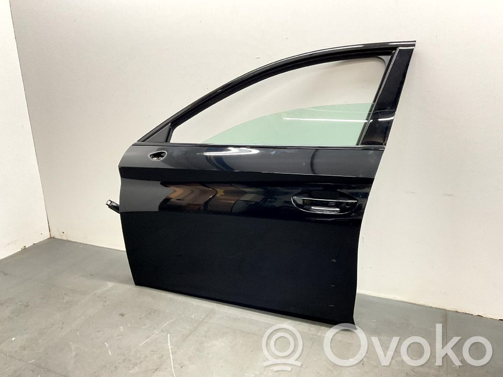 Cupra Leon Front door 