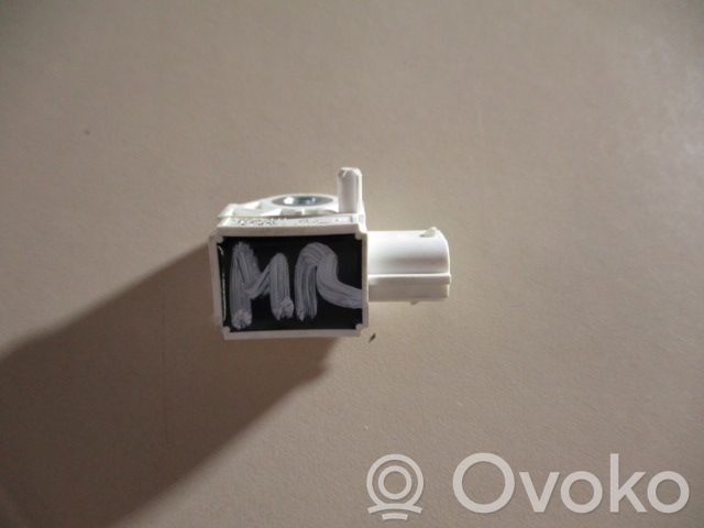 Alfa Romeo Mito Sensor impacto/accidente para activar Airbag 