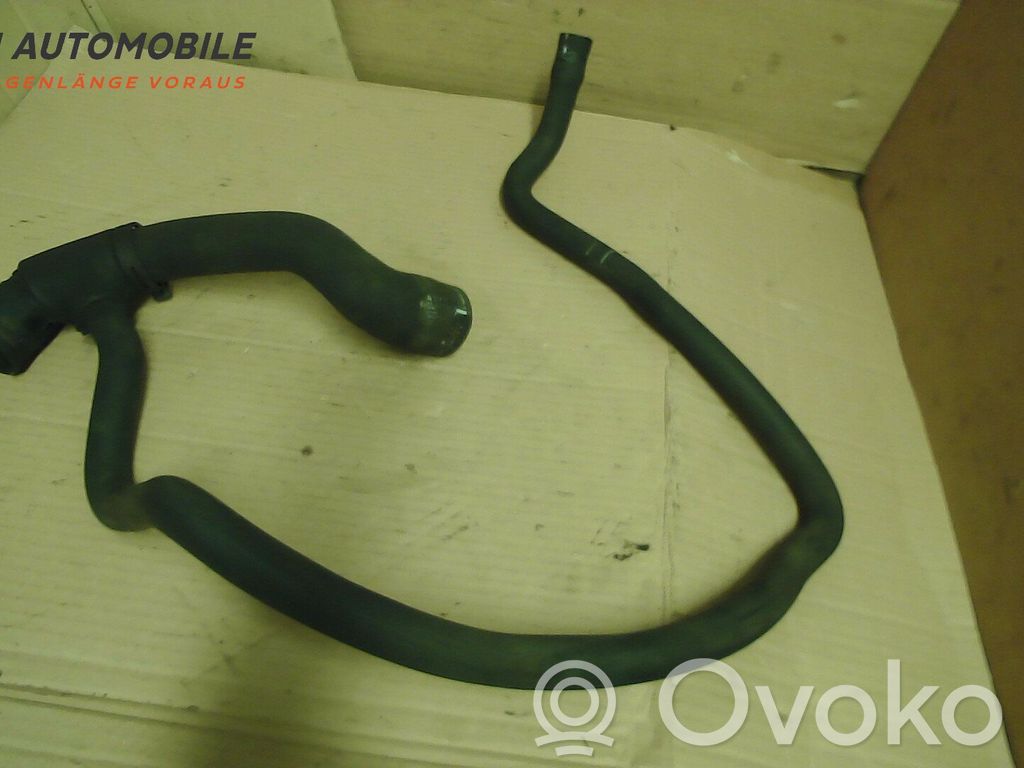 Engine coolant pipe/hose   13105740