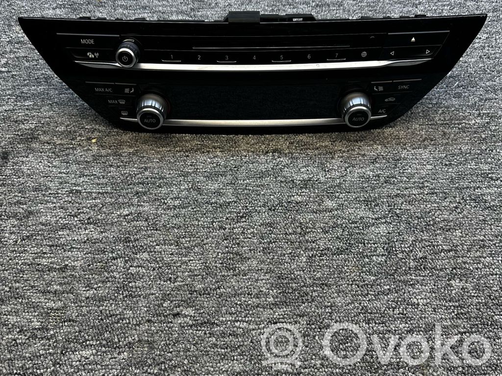 BMW 5 G30 G31 G38 Panel klimatyzacji 