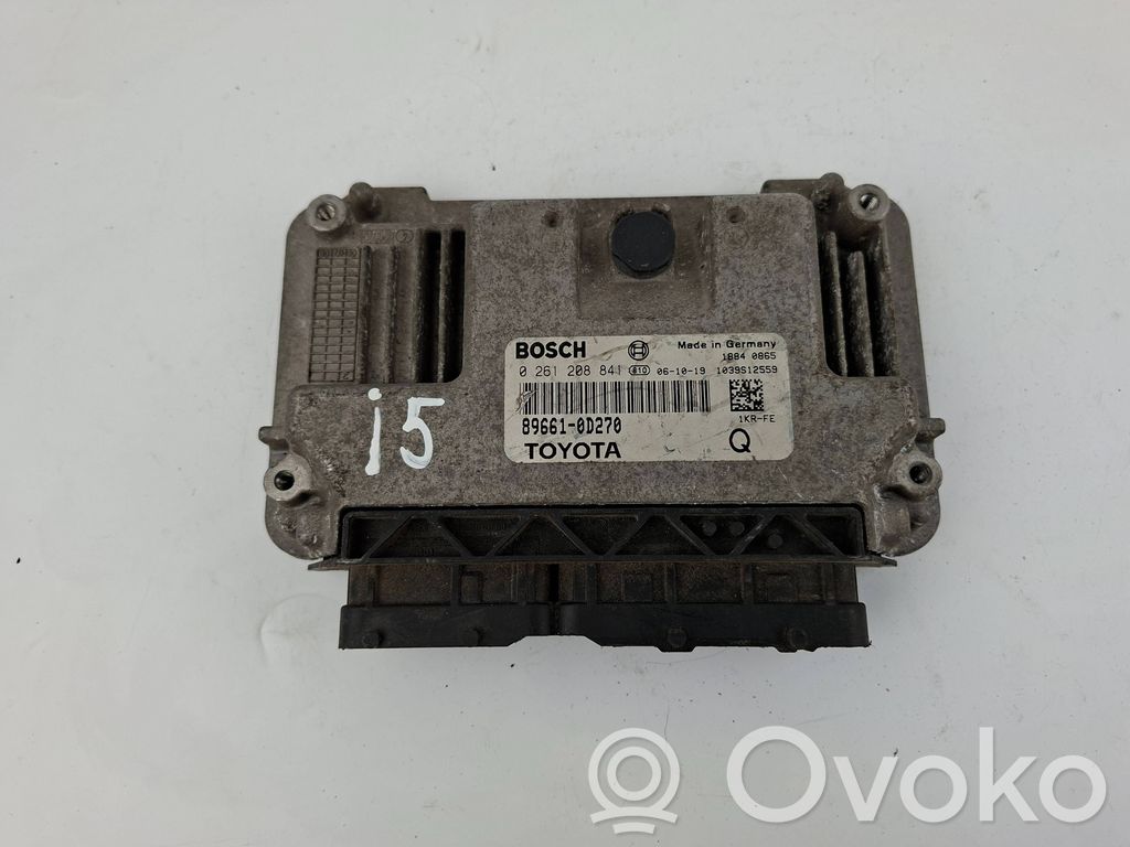 Toyota Yaris Engine control unit/module 