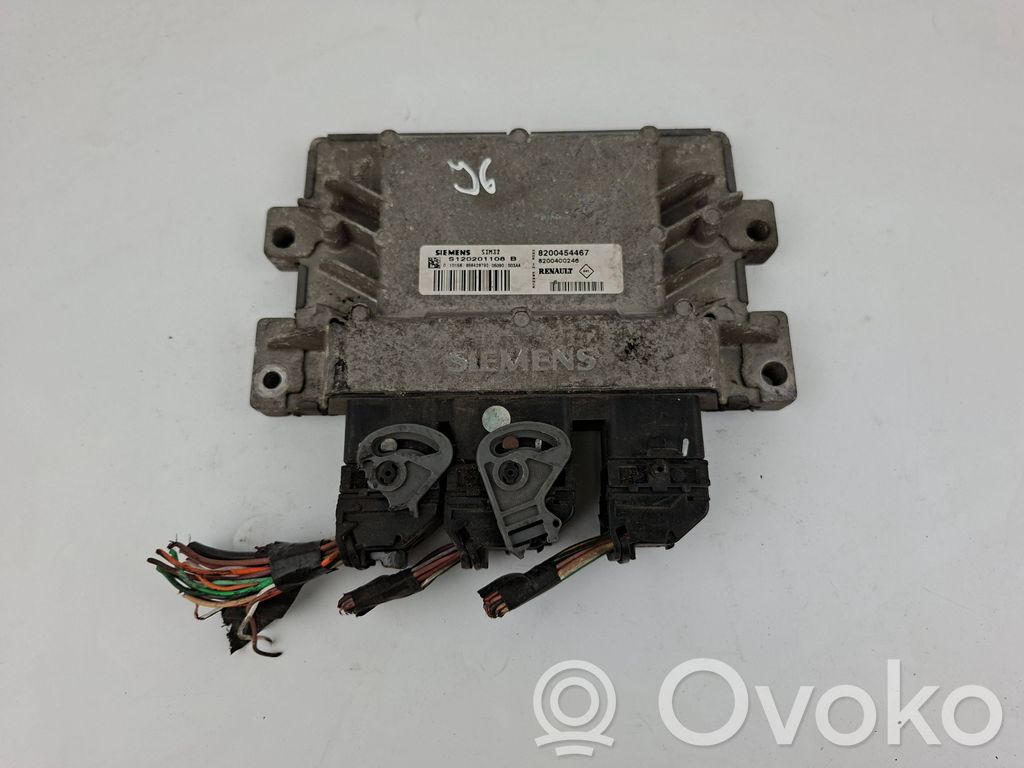 Renault Clio III Engine control unit/module 