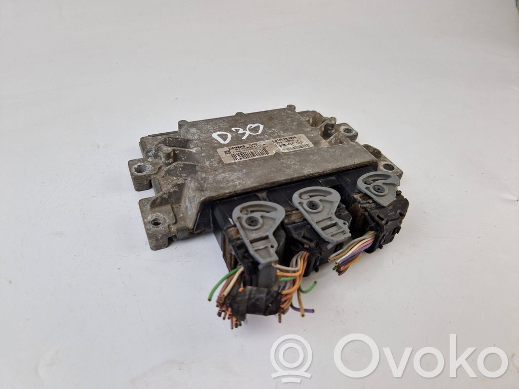 Renault Clio III Engine control unit/module 