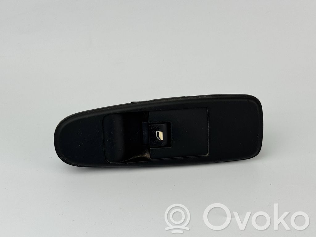 Citroen C4 I Picasso Electric window control switch 