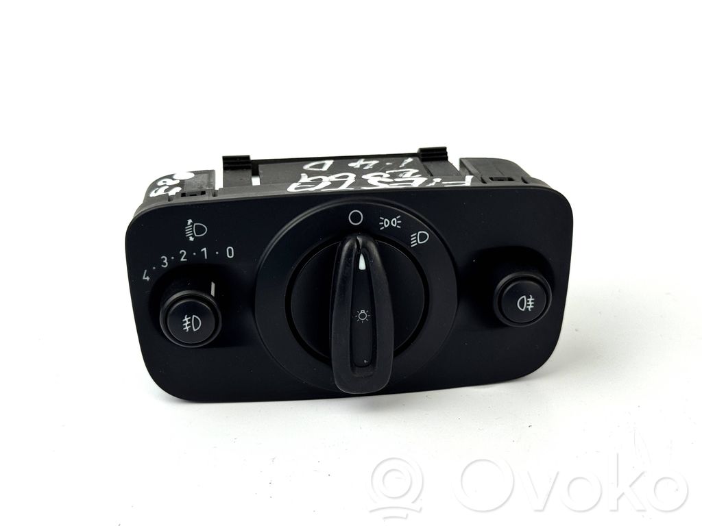 Ford Fiesta Light switch 